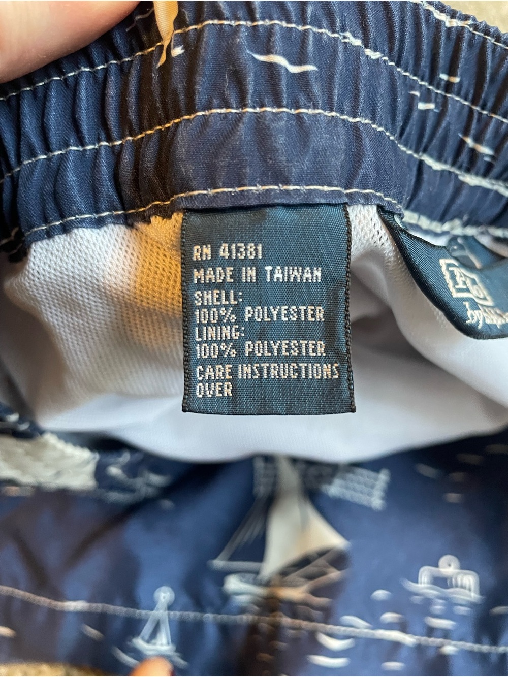 Polo Ralph Lauren Navy Sailboat Print Men's Swim Shorts Size Large - Picture 3 of 6